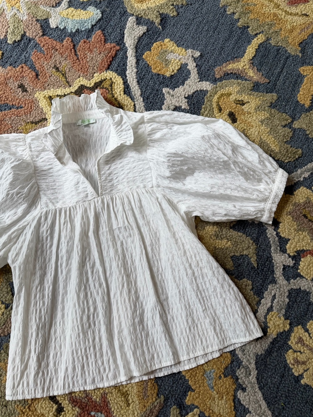 Jade Melody Tam White Puff Sleeve Blouse Size Small Preppy Coastal Vacation